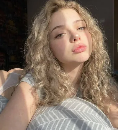 Аня, 25 лет